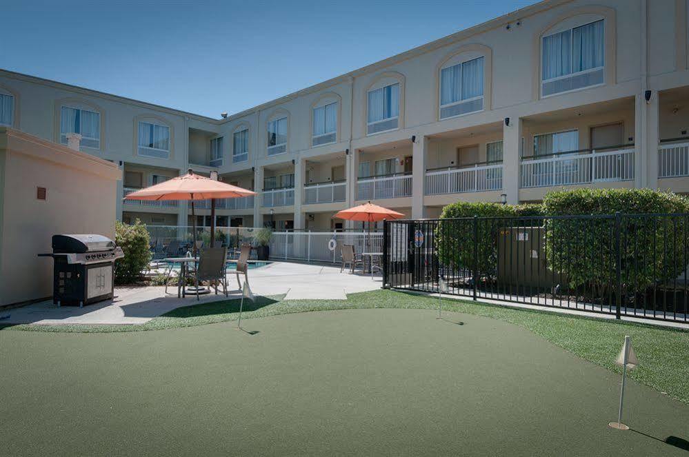 Best Western Plus Rancho Cordova Inn Eksteriør billede