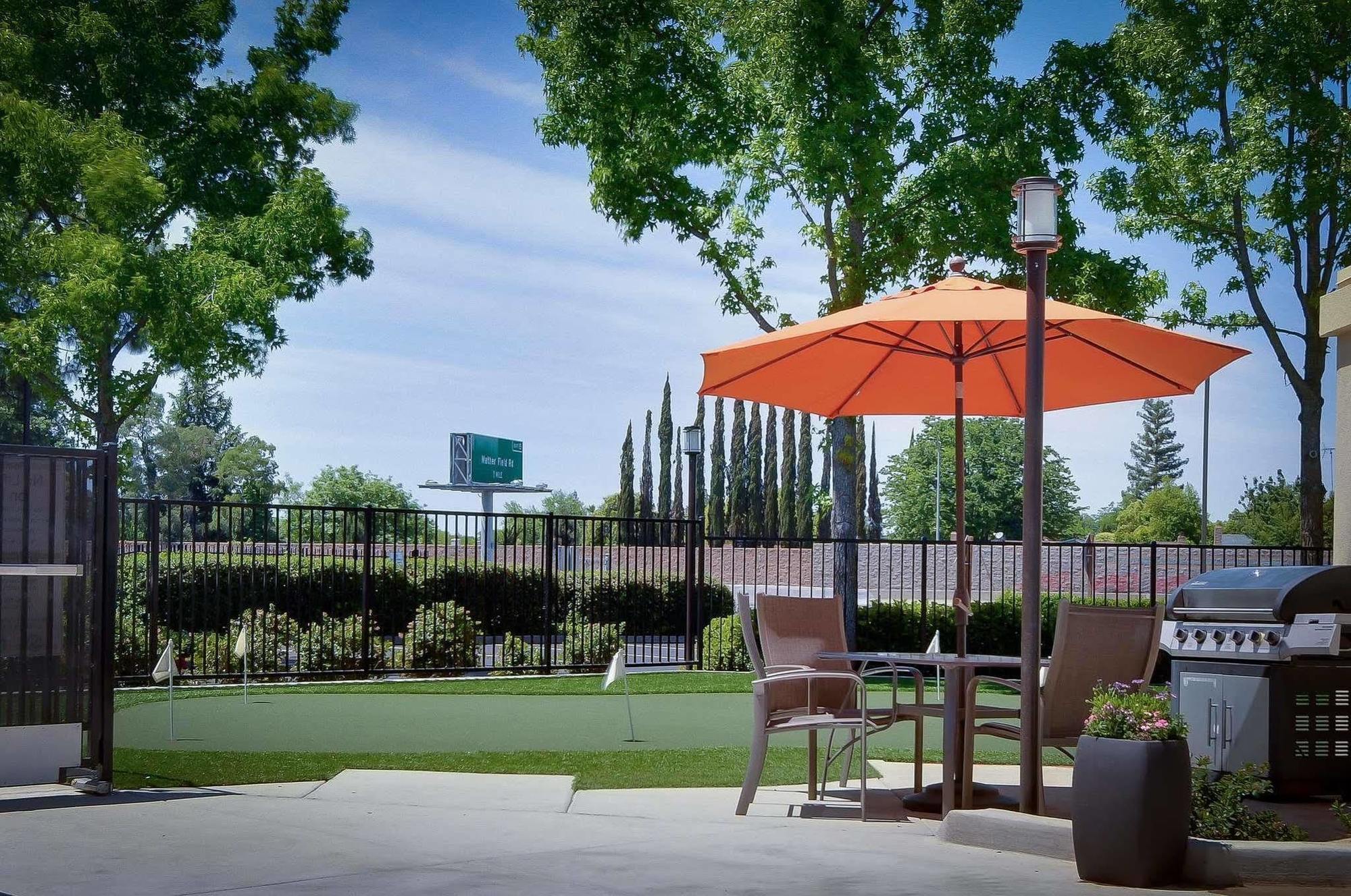 Best Western Plus Rancho Cordova Inn Eksteriør billede